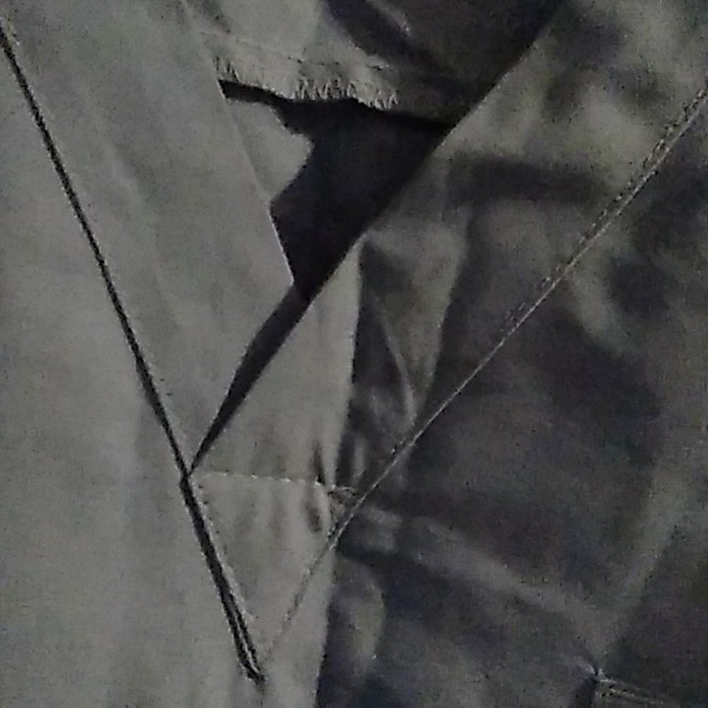 Medical scrubs - Picture 5 of 5